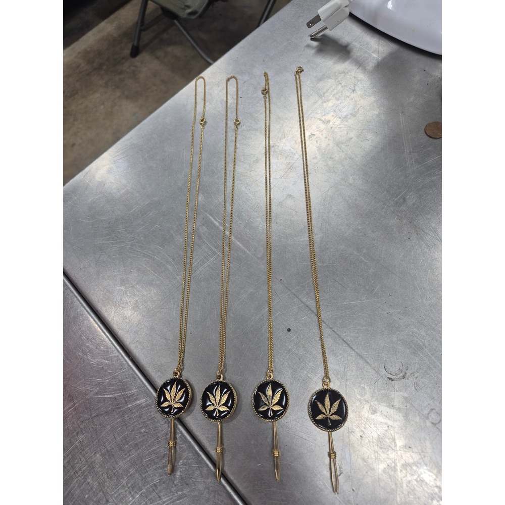 4 Leaf Pendant Necklace Set Gold‎ Tone Novelty Marijuana Weed Style Chain